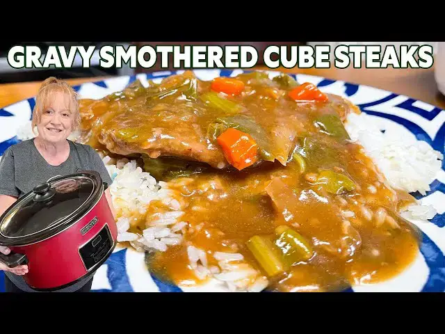 'Video thumbnail for GRAVY SMOTHERED CUBE STEAKS IN SLOW COOKER'