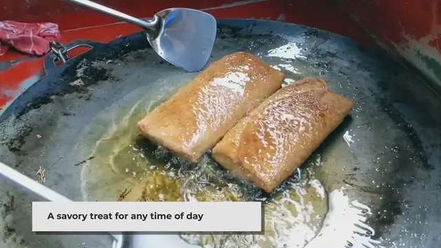 'Video thumbnail for How to Make Chinese Beef Puff Pastry Pies'