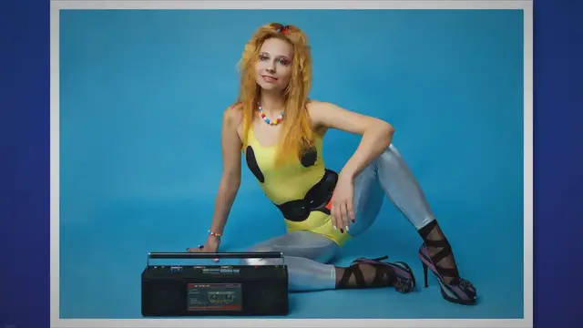 'Video thumbnail for How to tell if you are an 80s baby or 90s kid'