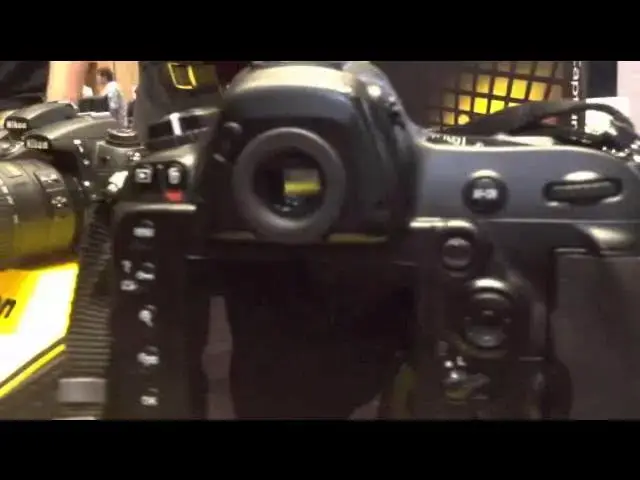 'Video thumbnail for Hands-On with the Nikon Flagship D-SLR, the D4 [CES 2012]'