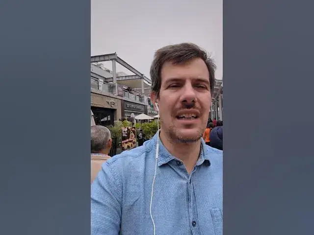 'Video thumbnail for Luca visited the Cyber Hub of India in New Delhi #devops #cyberhub #india #building #fortune500'