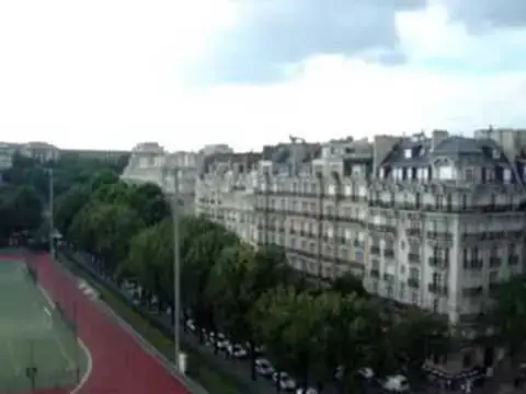 'Video thumbnail for Hilton Hotel Eiffel Tower Deluxe Room & Disabled Guest Rooms'