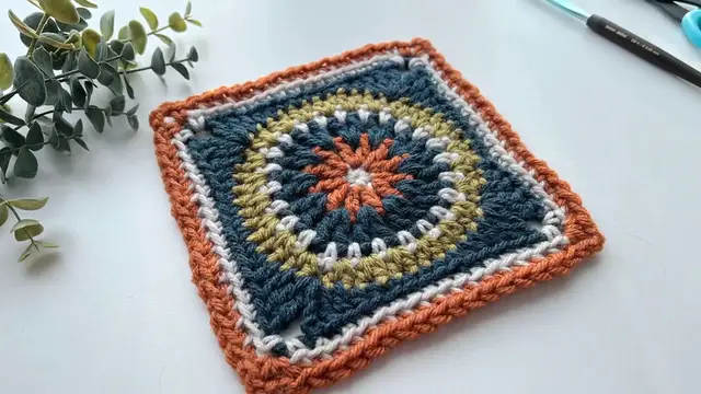 'Video thumbnail for Eye-catching Crochet: Craft This Colourful Free Spirit Granny Square'