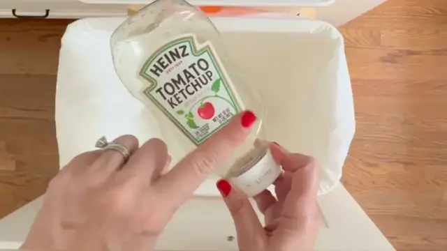 'Video thumbnail for Don't throw out your leftover ketchup bottles before you see her GENIUS ideas!'