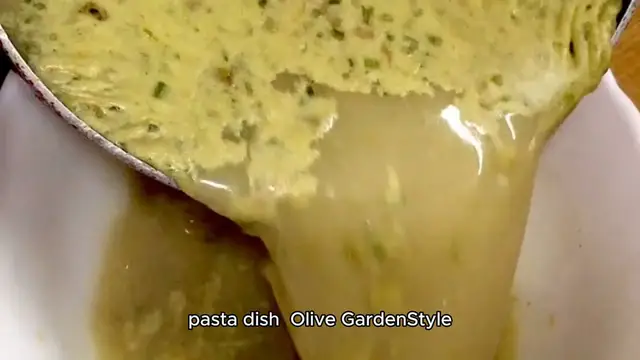 'Video thumbnail for Olive garden alfredo sauce recipe'