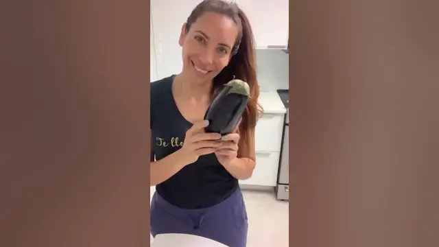 'Video thumbnail for 4 comidas que puedes preparar en la semana para comer saludable'