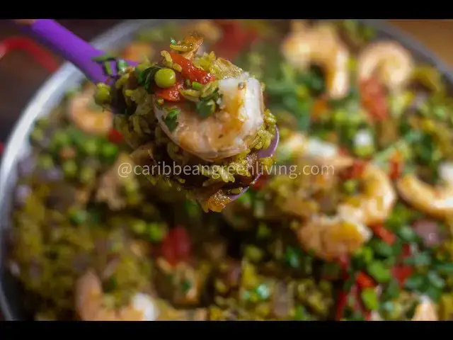 'Video thumbnail for Paella with Djon Djon Mushroom'