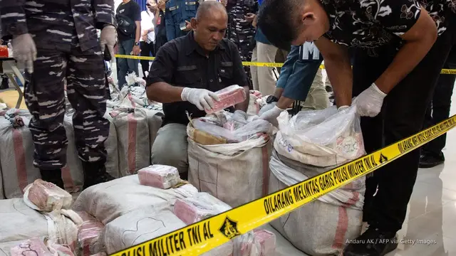 'Video thumbnail for World sees record highs in cocaine use and production'
