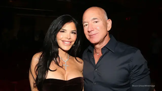 'Video thumbnail for Protesters plan to disrupt Jeff Bezos' Venice wedding for overtourism concerns'
