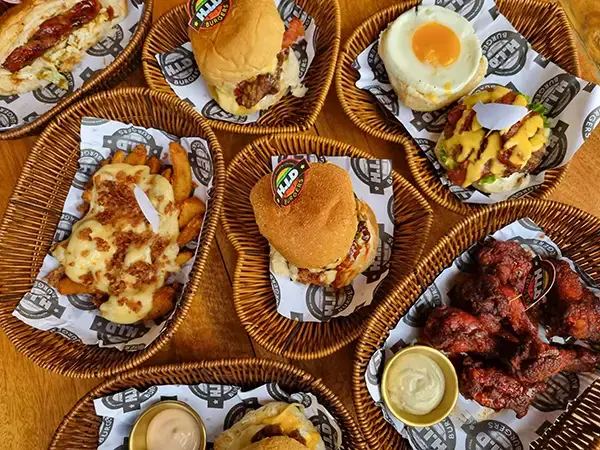 'Video thumbnail for H.I.D. Burgers Marikina (Riverbanks Center) | Michael's Hut'