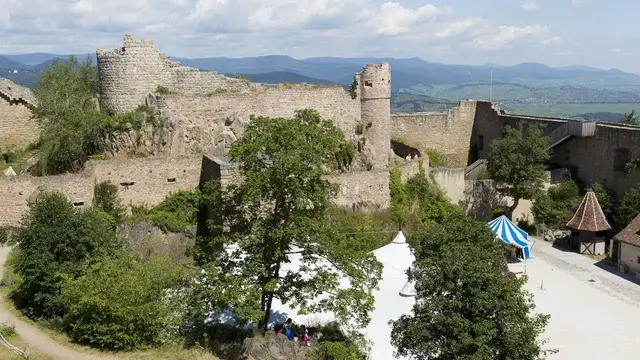 'Video thumbnail for Hohlandsbourg bei Wintzenheim im Elsass'