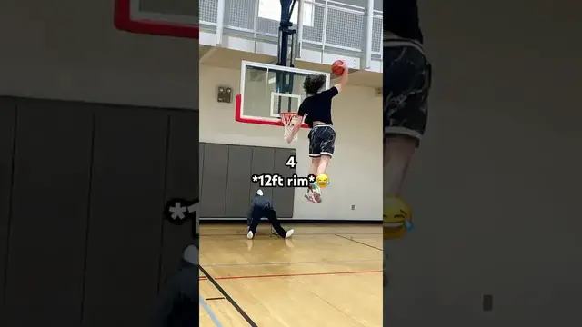 'Video thumbnail for (358) insane dunk contest: 6ft guy's dunk package at high point university!'