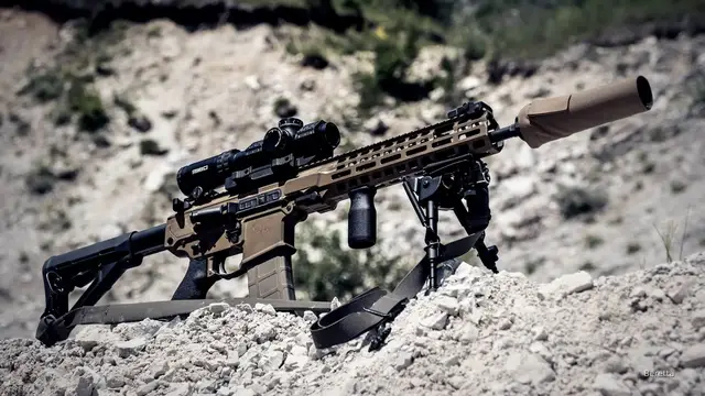 'Video thumbnail for Beretta using success as model for new British army rifle: Weapon of the Week'