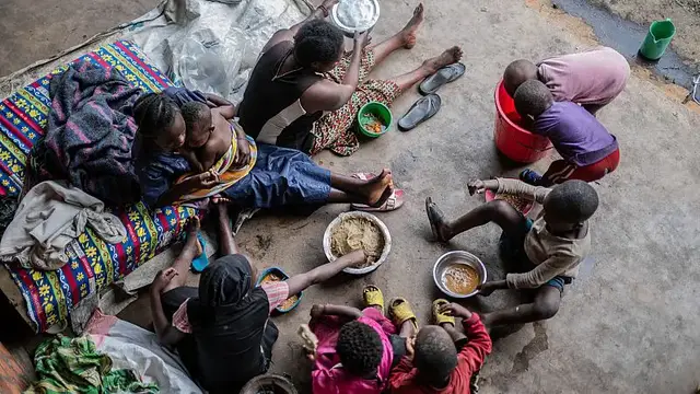 'Video thumbnail for UN humanitarian chief visits families in North Kivu displaced by M23 rebels'