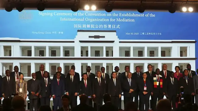 'Video thumbnail for China establishes new global mediation organization in Hong Kong to boost international presence'