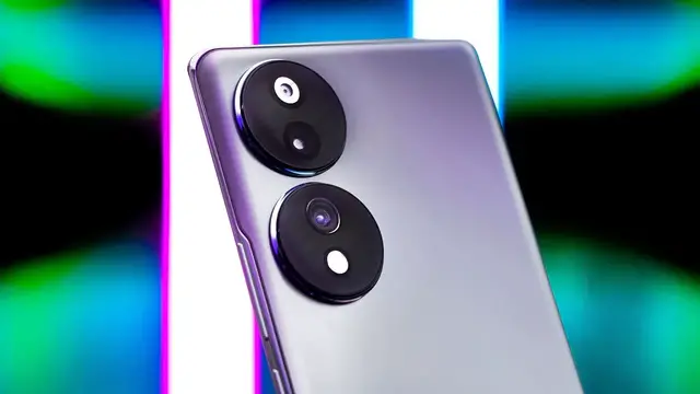 'Video thumbnail for Honor 70 Unboxing... LOOK at Those Cameras!'