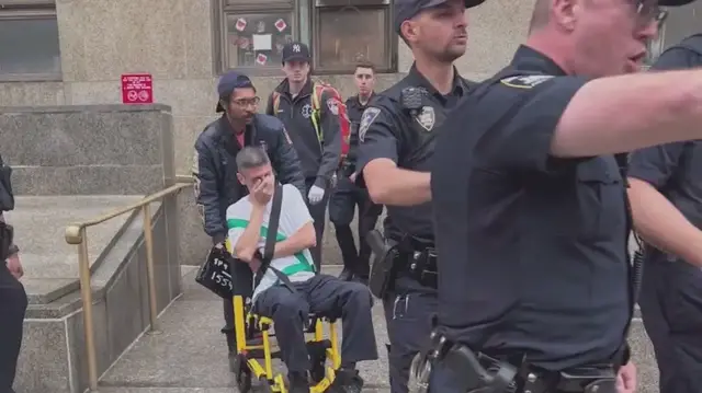 'Video thumbnail for 2 court officers stabbed at NYC courthouse'