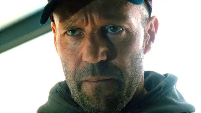 'Video thumbnail for Why Jason Statham's A Working Man Is Blowing Away The Competition'