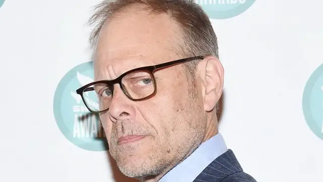 'Video thumbnail for The Truth About Food Network Star Alton Brown'