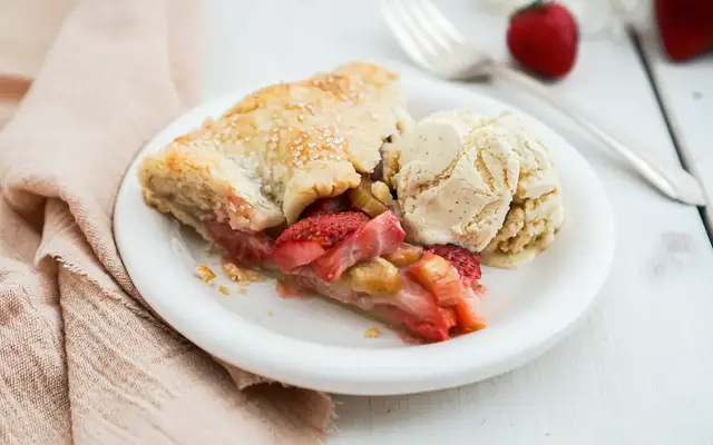 'Video thumbnail for Strawberry Rhubarb Galette '