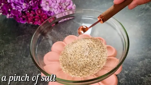 'Video thumbnail for Oat bread in the pan_ the best oat bread I_ve ever made_ a great choice for breakfast_(720P_HD)'
