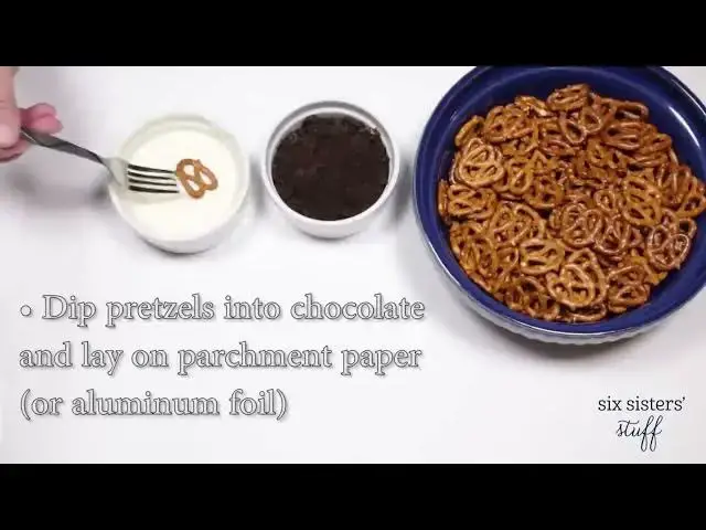 'Video thumbnail for Making cookies and cream Pretzeis'