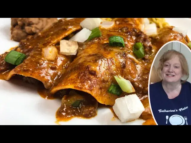 'Video thumbnail for BEEF ENCHILADAS WITH CHILI GRAVY RECIPE | EASY ENCHILADAS'
