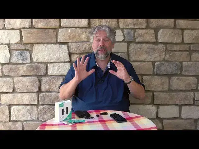 'Video thumbnail for Movo Mini-UC USB-C Wireless Microphone -- DEMO & REVIEW'