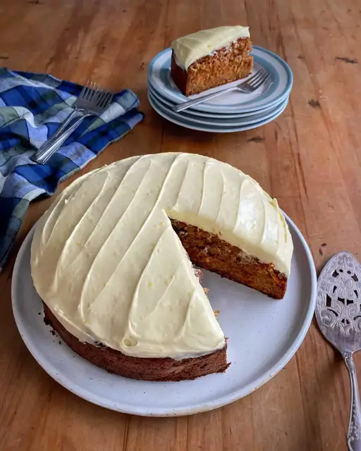 'Video thumbnail for Carrot Cake with Cream Cheese Icing Recipe '