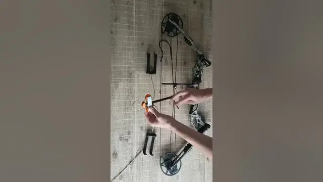 'Video thumbnail for BE YOUR OWN COMPOUND BOW MECHANIC with this simple bow press #shorts'