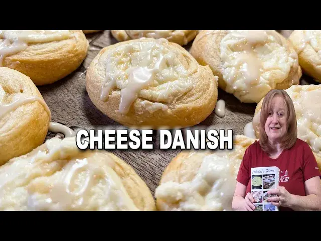 'Video thumbnail for Easy Breakfast CHEESE DANISH, Crescent Roll Dough Recipe, Catherines Plates'