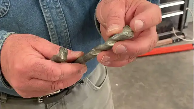 'Video thumbnail for 61  VIDEO   TOOLS FOR DRILLING IN WOOD AND MASONRY'