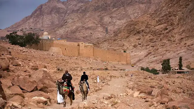 'Video thumbnail for Egypt tells Greece sovereignty of Sinai monastery assured'