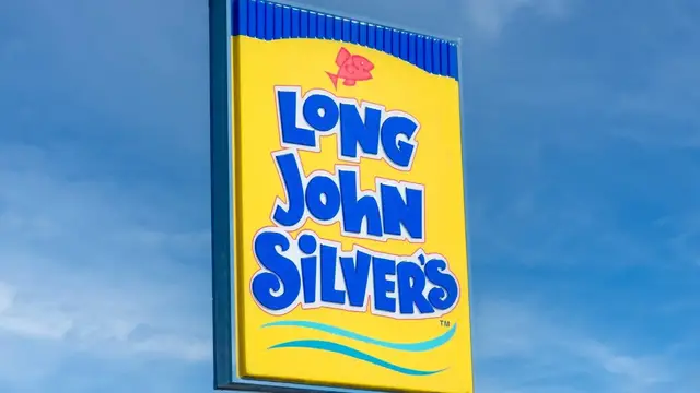 'Video thumbnail for A Lot Of People Can't Stand Long John Silver's & Now We Know Why'
