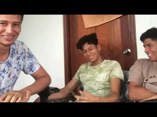 'Video thumbnail for NOS CRITICAMOS LOS VIDEOS! Esto pasó 😨'