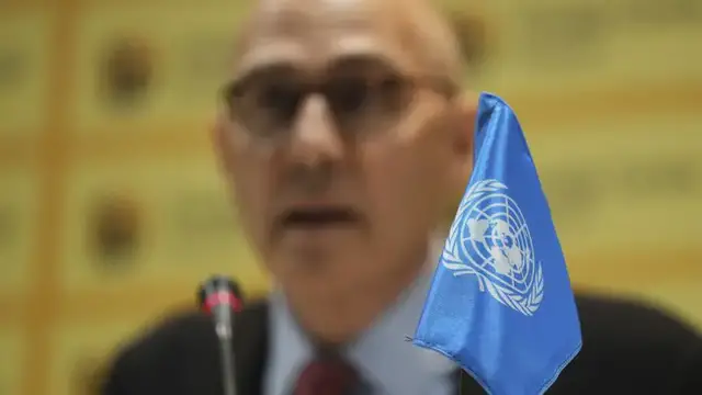'Video thumbnail for Wars displace over 122 million people as global aid dwindles – UNHCR'