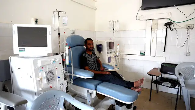 'Video thumbnail for Gaza’s al-Shifa Hospital crippled by fuel crisis; dialysis patients face deadly wait'