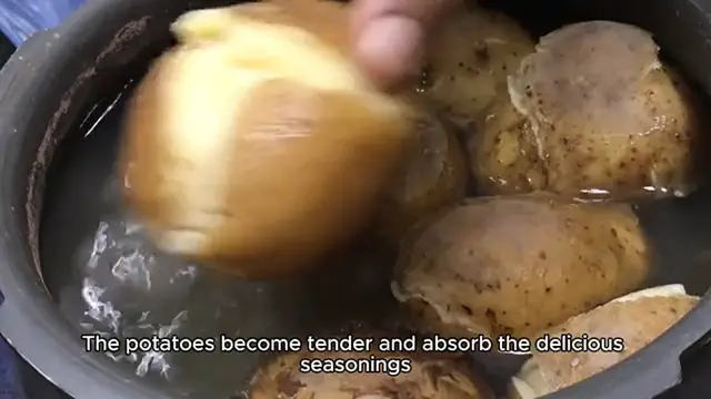 'Video thumbnail for Slow Cooker Baby Potatoes recipe'