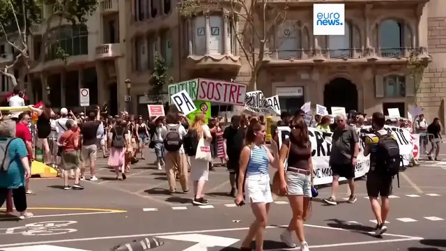 'Video thumbnail for New demonstrations in Spain against overtourism'