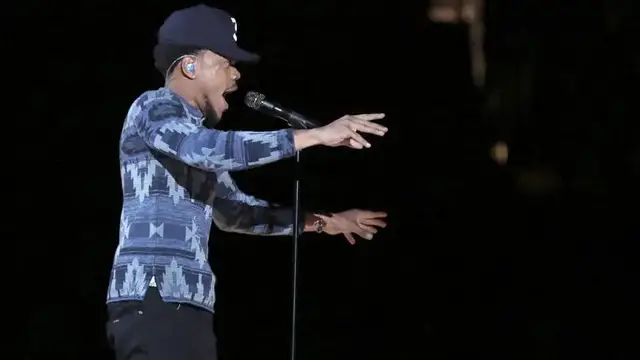 'Video thumbnail for Chance the Rapper offers fans listening party access via AirBnB'