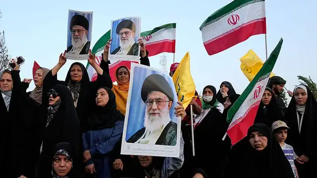 'Video thumbnail for Iran's Supreme Leader makes first public appearance since the start of Israel-Iran war'