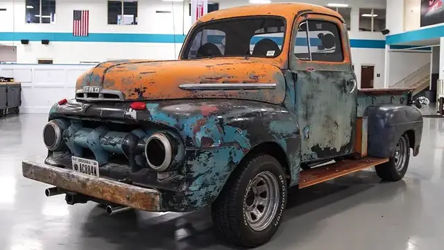 'Video thumbnail for The Unusual 'Backward Drive' Pick-Up Truck'