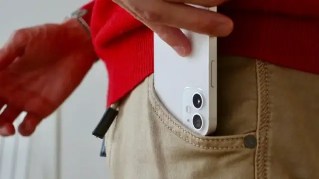 'Video thumbnail for How to Unlock iPhone 12 without Passcode or Face ID'