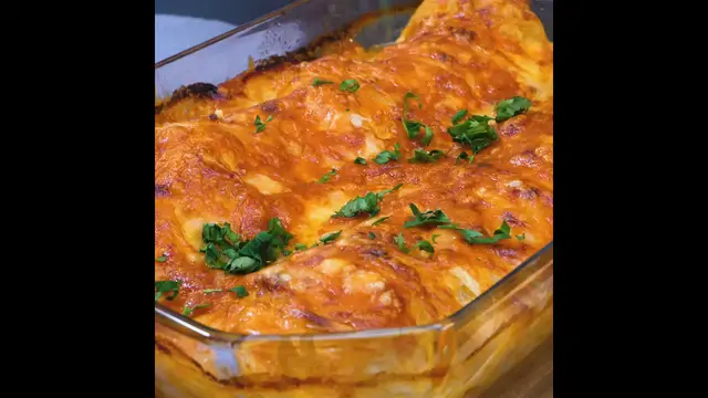 'Video thumbnail for One Pan, Endless Cheese: This Lazy Au Gratin Hack is a Game-Changer!'