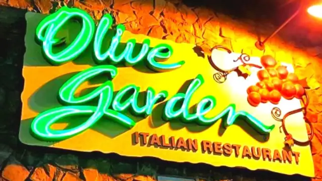 'Video thumbnail for The Untold Truth Of Olive Garden'