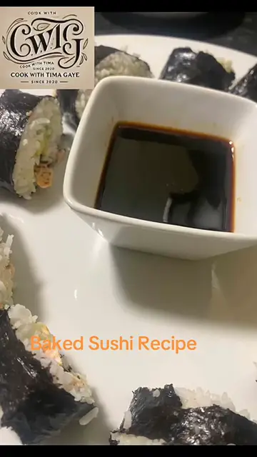 'Video thumbnail for Salmon & Avocado Baked Sushi '