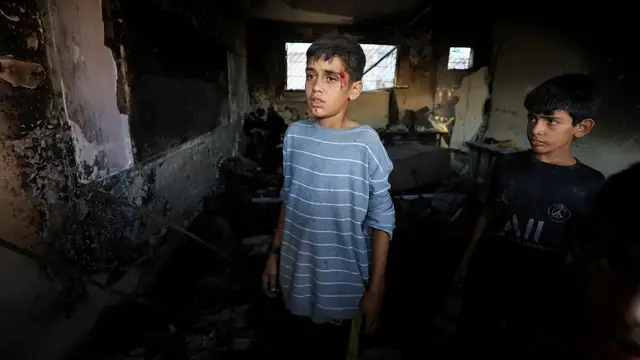 'Video thumbnail for Israel strikes Gaza school as over 300 Palestinians killed in 48 hours'