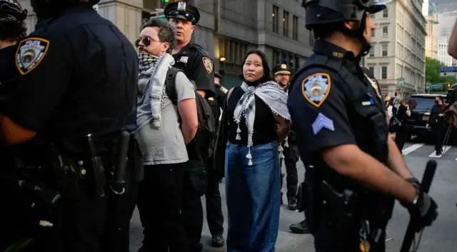 'Video thumbnail for Fear and protests mount in NYC as ICE targets migrants at routine immigration hearings'