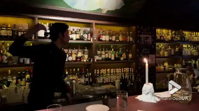 'Video thumbnail for VV4964 Bartender stuns crowd with fire breathing trick'