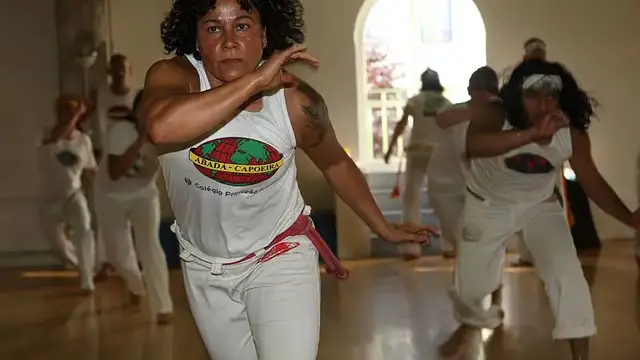 'Video thumbnail for Parkinsons patients report better balance after capoeira classes'